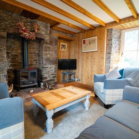 Brosnan'S Cottage ディングル エクステリア 写真